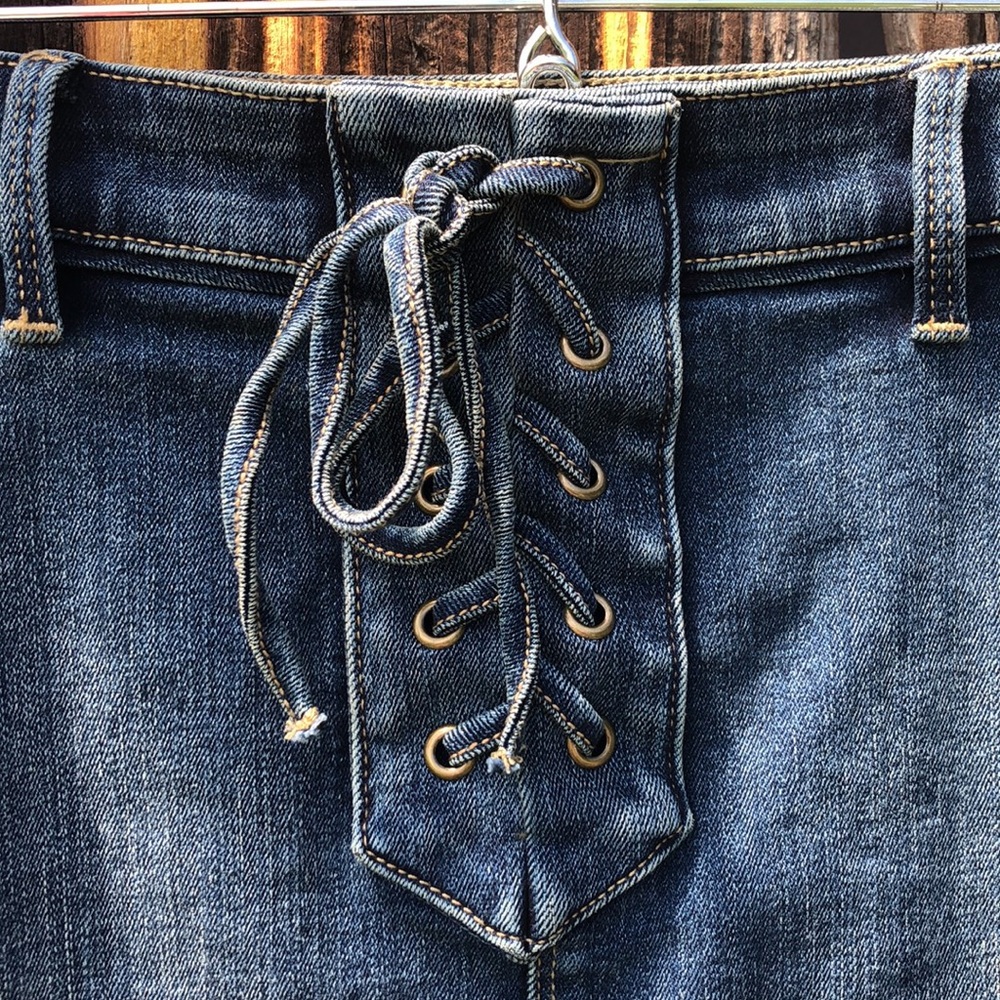 Denim Skirt by Vince Camuto - Picture 3 of 4